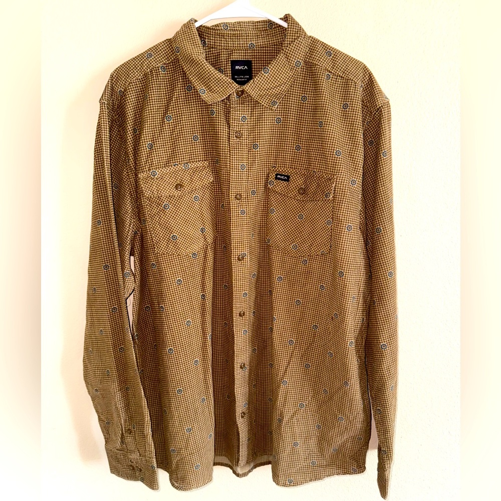 RVCA New Long Sleeve Button Down Collared  Dress Shirt w/ Chest Pockets size 2XL